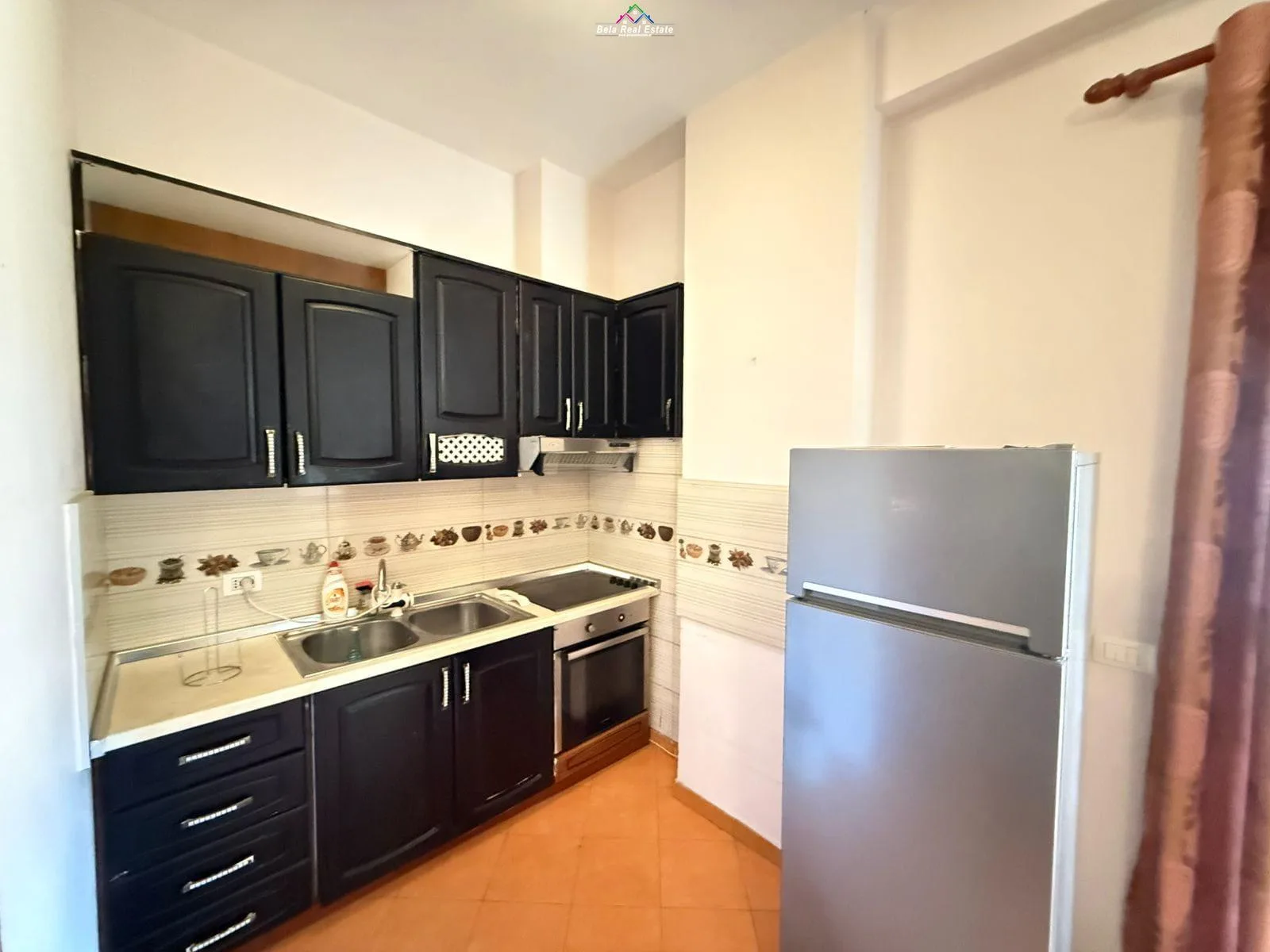Apartament Me Qera 1+1 Tek Rruga e Elbasanit ( ID B2101566) Tirane