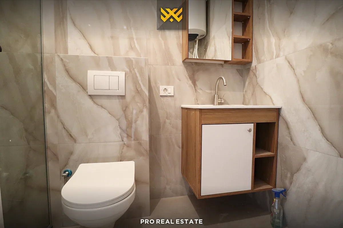 Banesë - Zyrë 153.6m² me #QIRA në Dragodan.