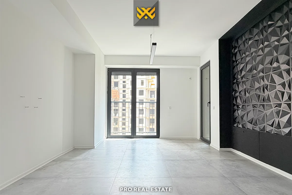 Banesë / Zyrë 50m² me #QIRA në Lakrishtë