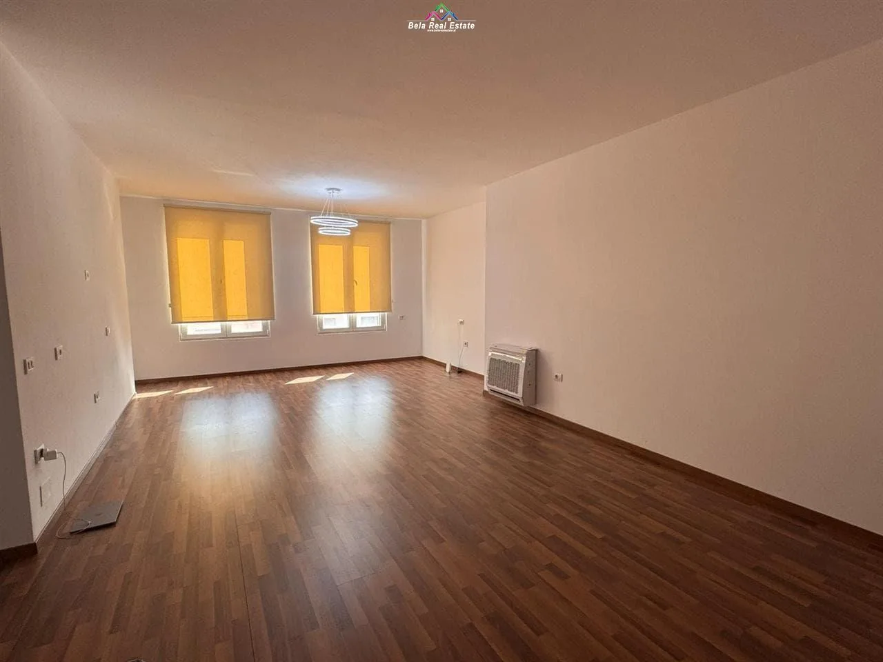 Zyre Me Qera prane Rruges se Elbasanit (ID BZ2691) Tirane