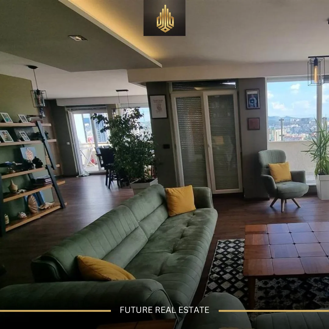 Penthouse me QERA/245m²