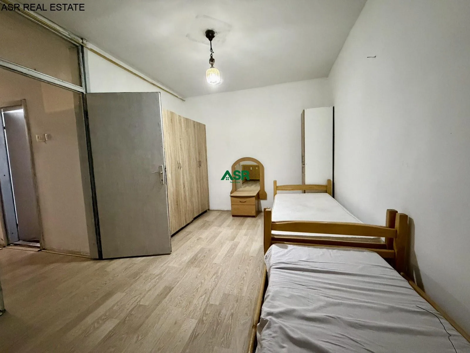 Ofrohet #BANESA 80 m2 me #QIRA në lagjen #Dardania , te Santea