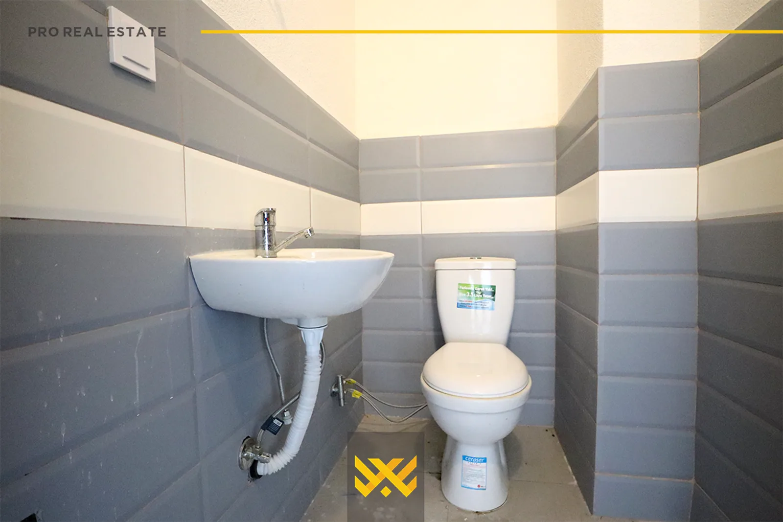 Banesë / Zyrë 44.70m² me #QIRA te Prishtina e Re