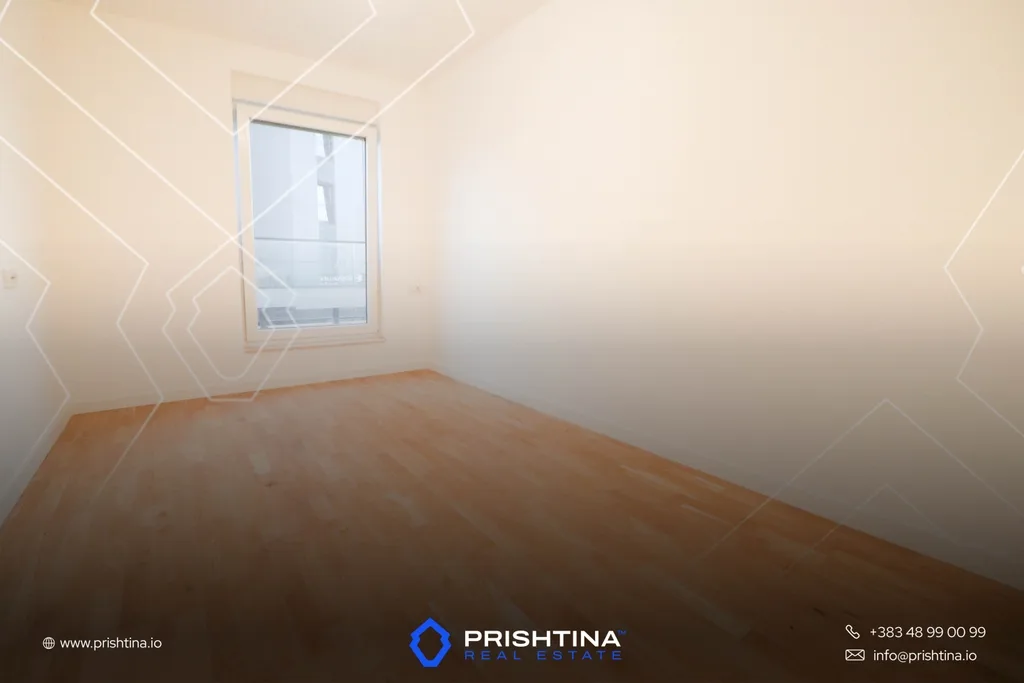 Zyre me qira 117m² te Rruga B