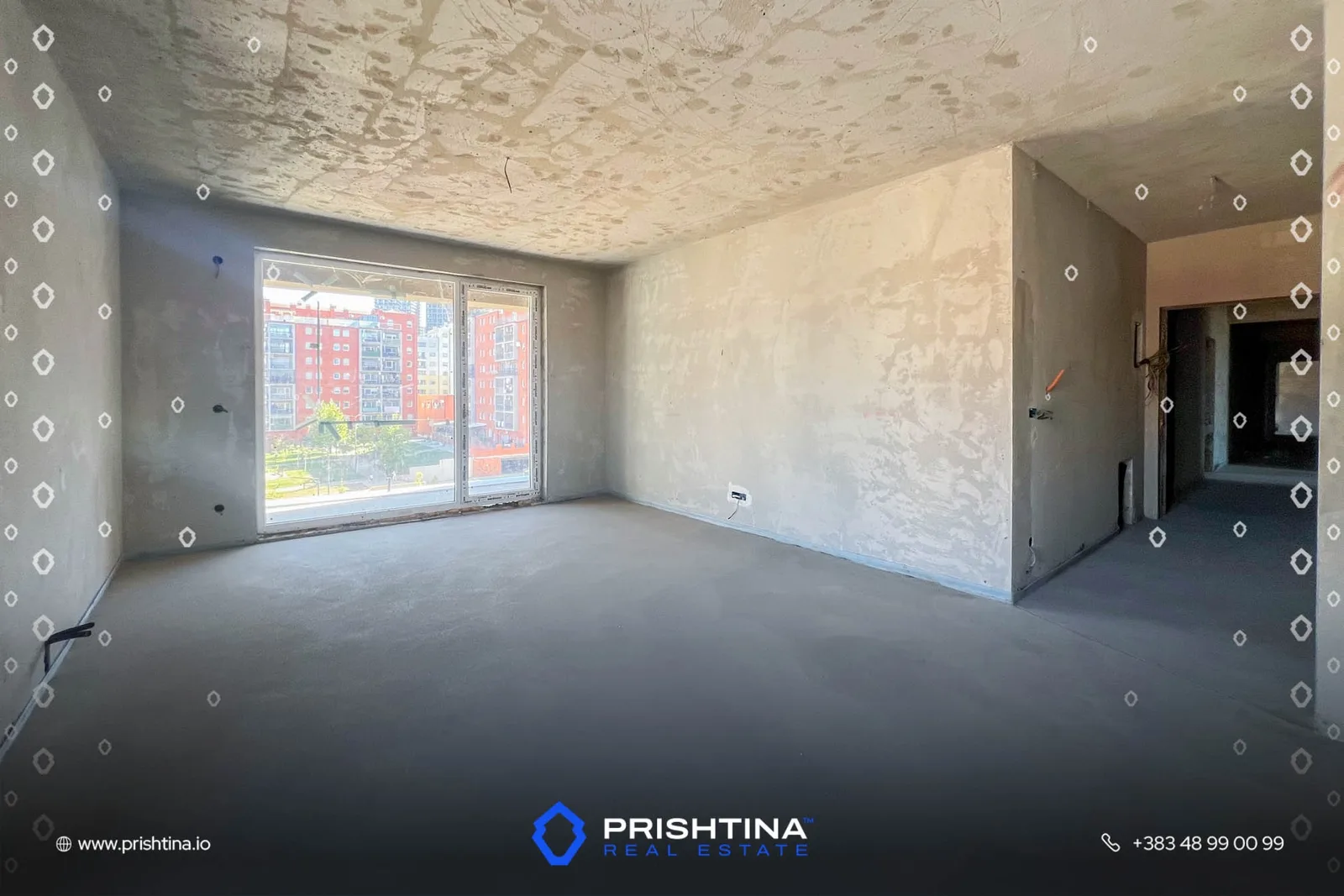 Banesë në shitje 99m² në Emshir