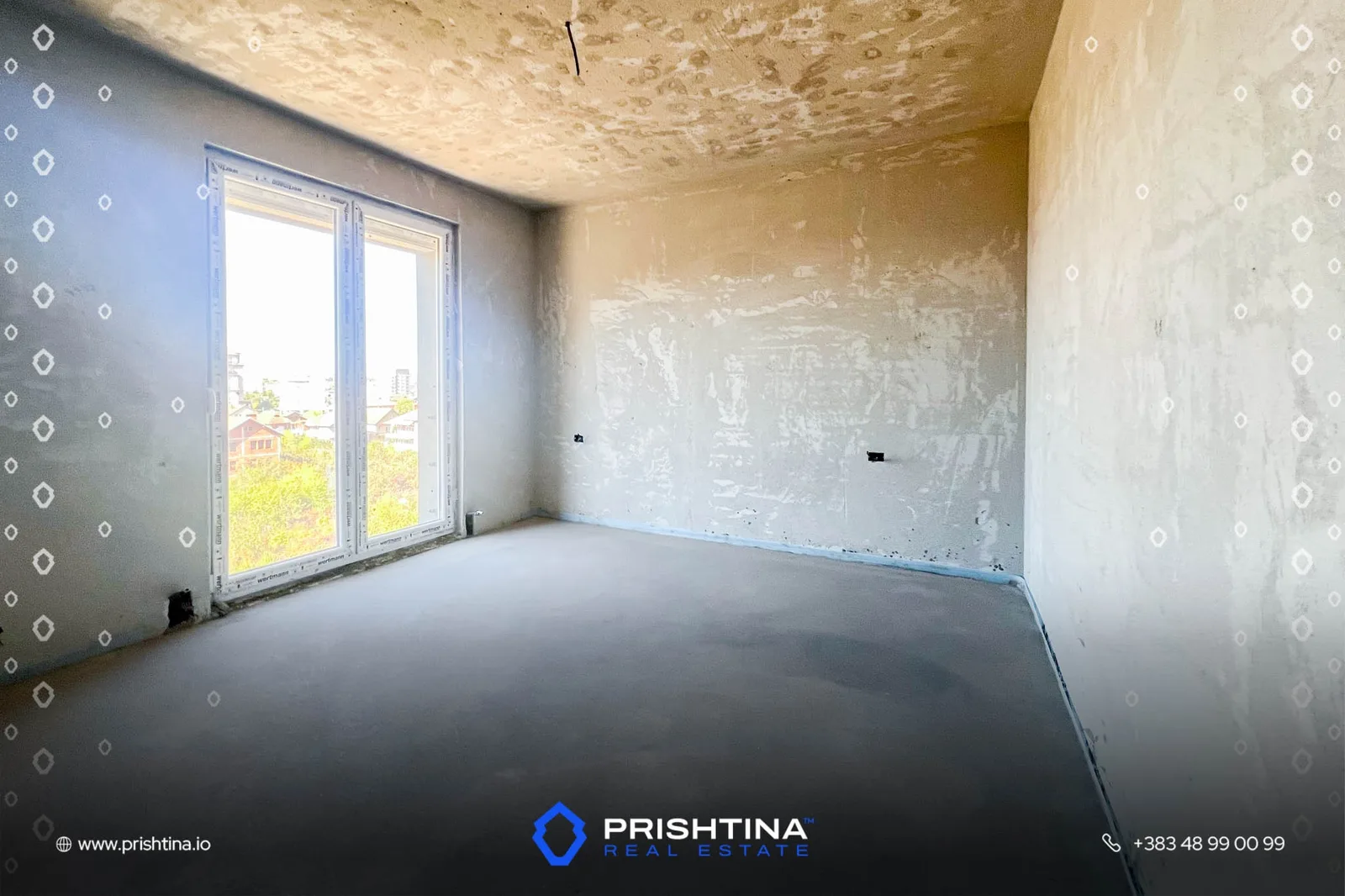 Banesë në shitje 99m² në Emshir
