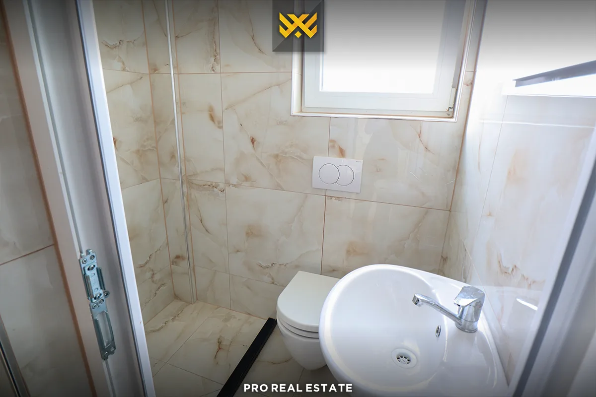 Lokal 160m² me #QIRA në Hajvali