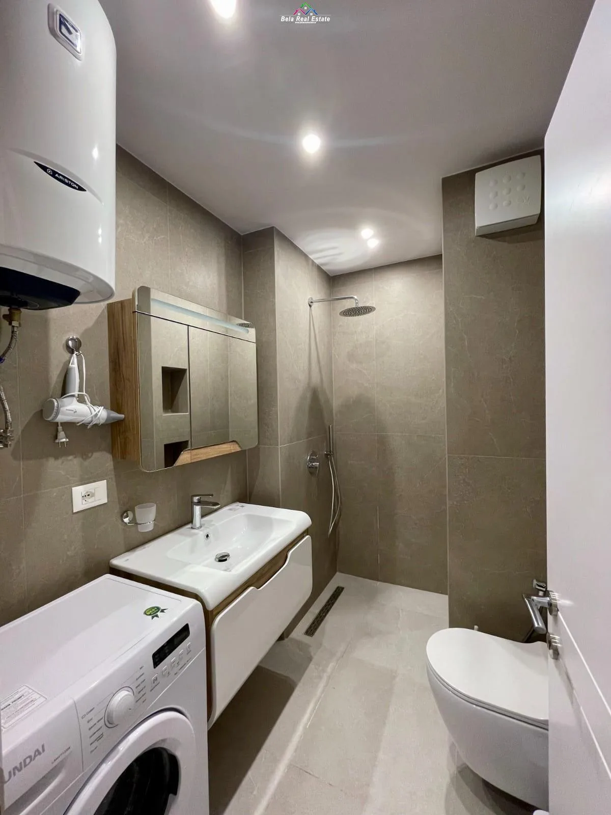 Apartament Me Qera 2+1 tek Rruga e Kavajes (ID B2201849) Tirane
