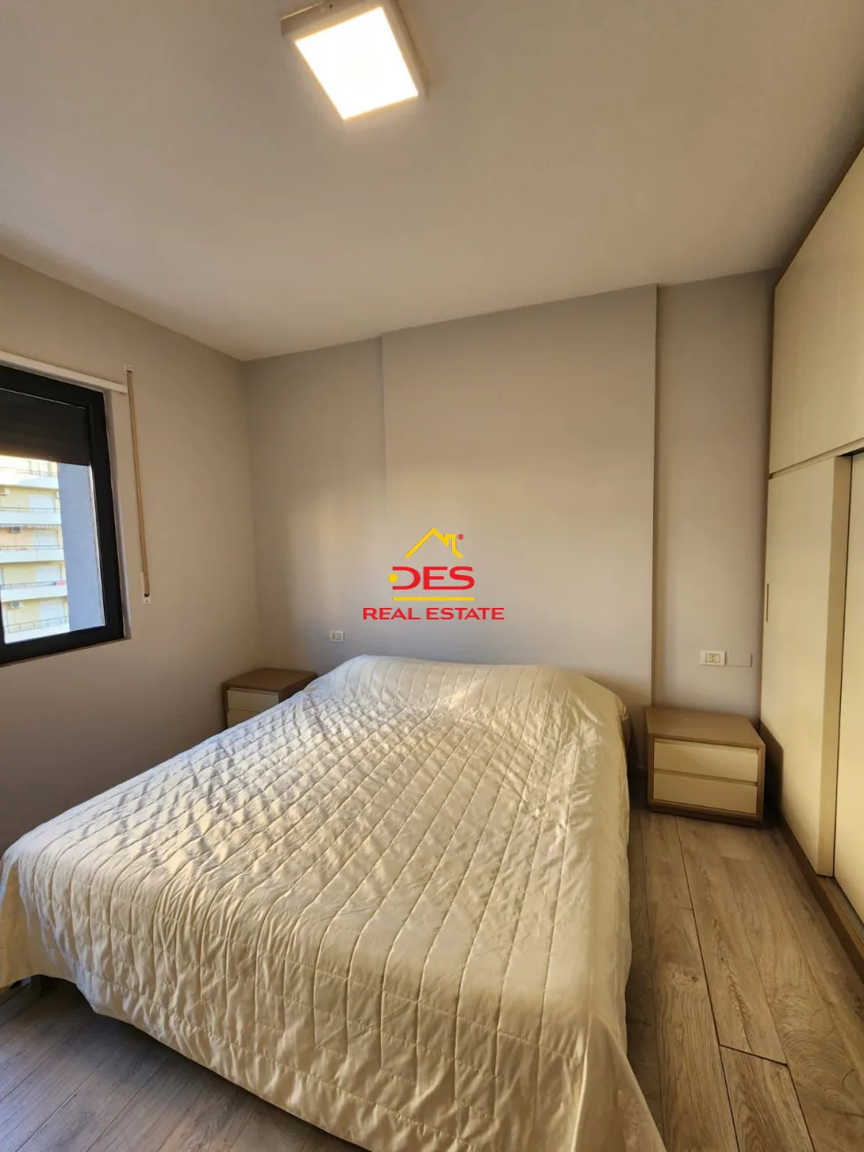 Jepet me qira apartament 2+1 pranë stadiumit flamurtari.