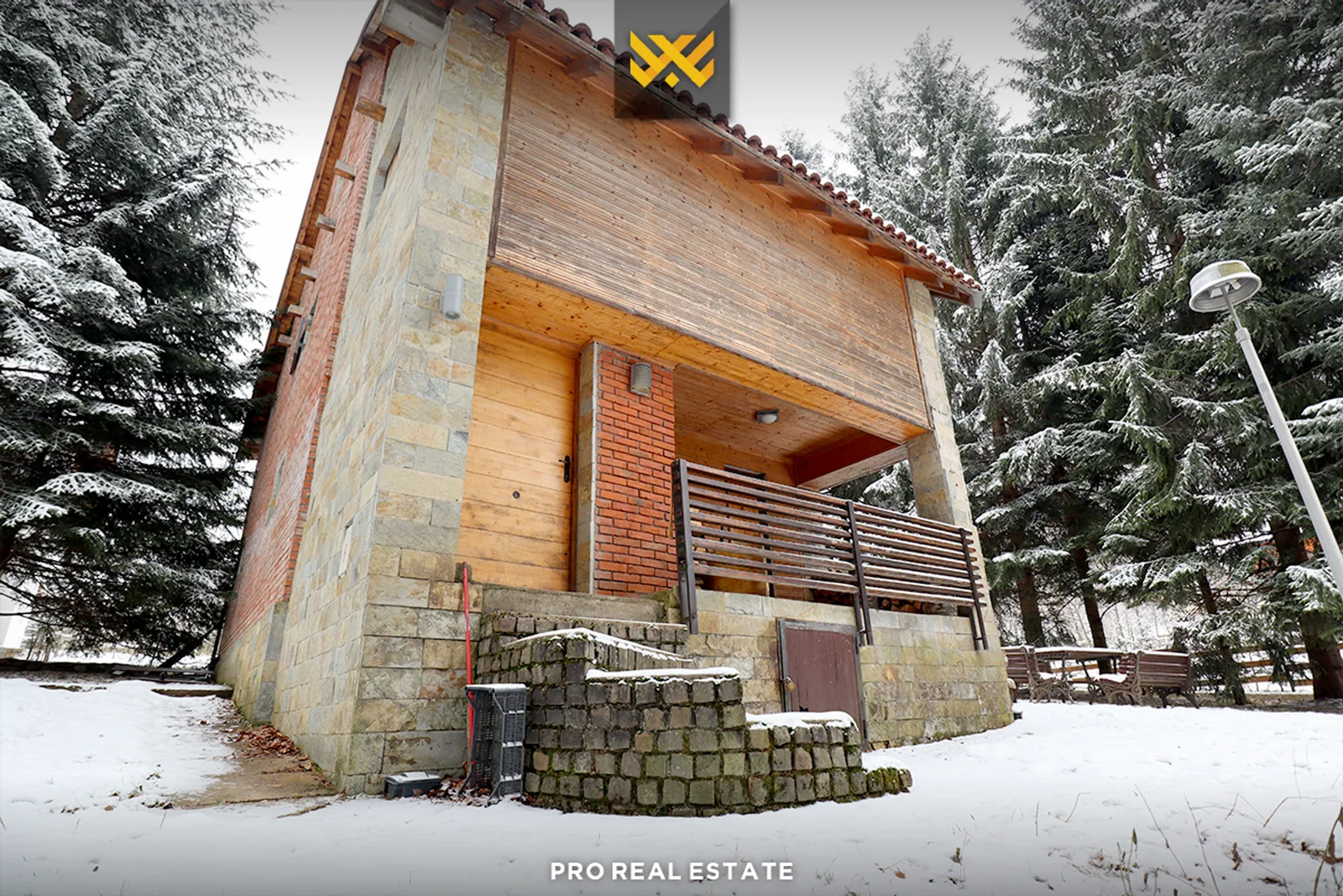 Villë 190m² për #SHITJE në Brezovicë.