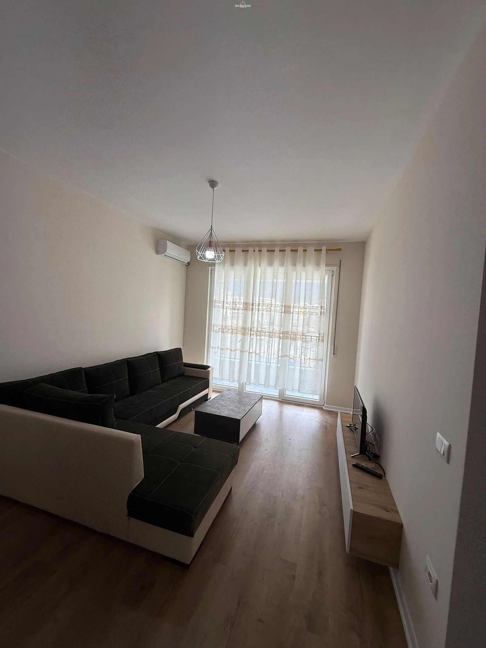 Apartament Me Qera 1+1 Tek 5 Maji (ID B2101650) Tirane