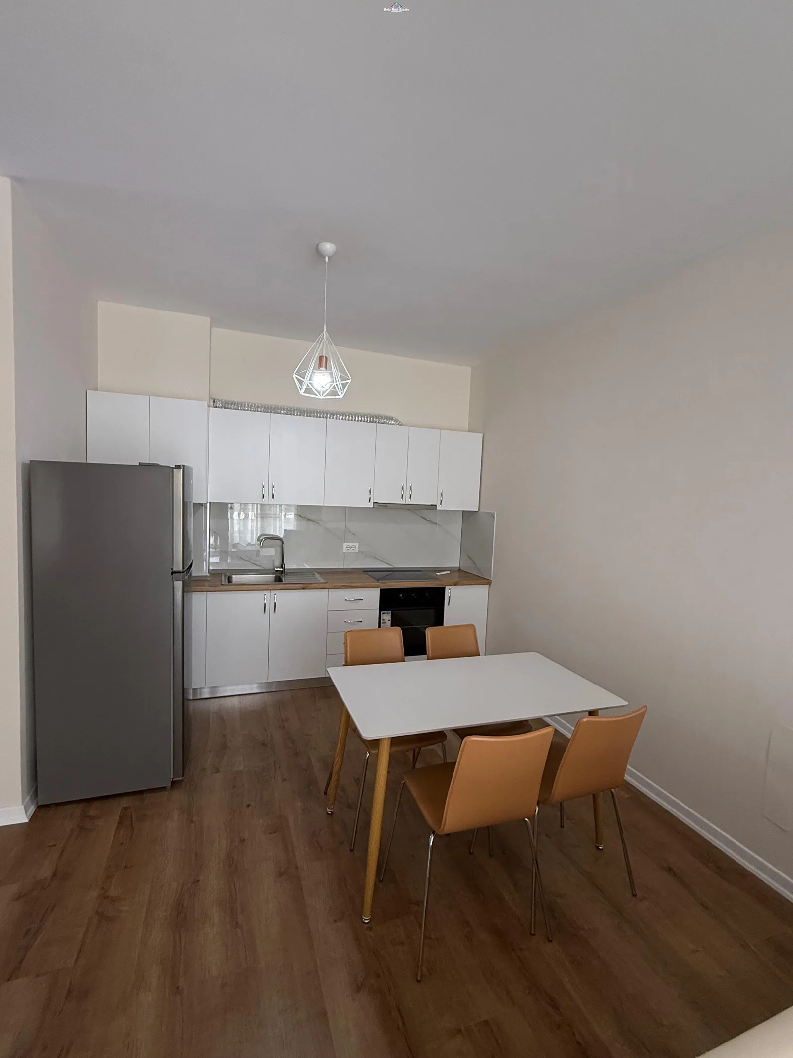 Apartament Me Qera 1+1 Tek 5 Maji (ID B2101650) Tirane