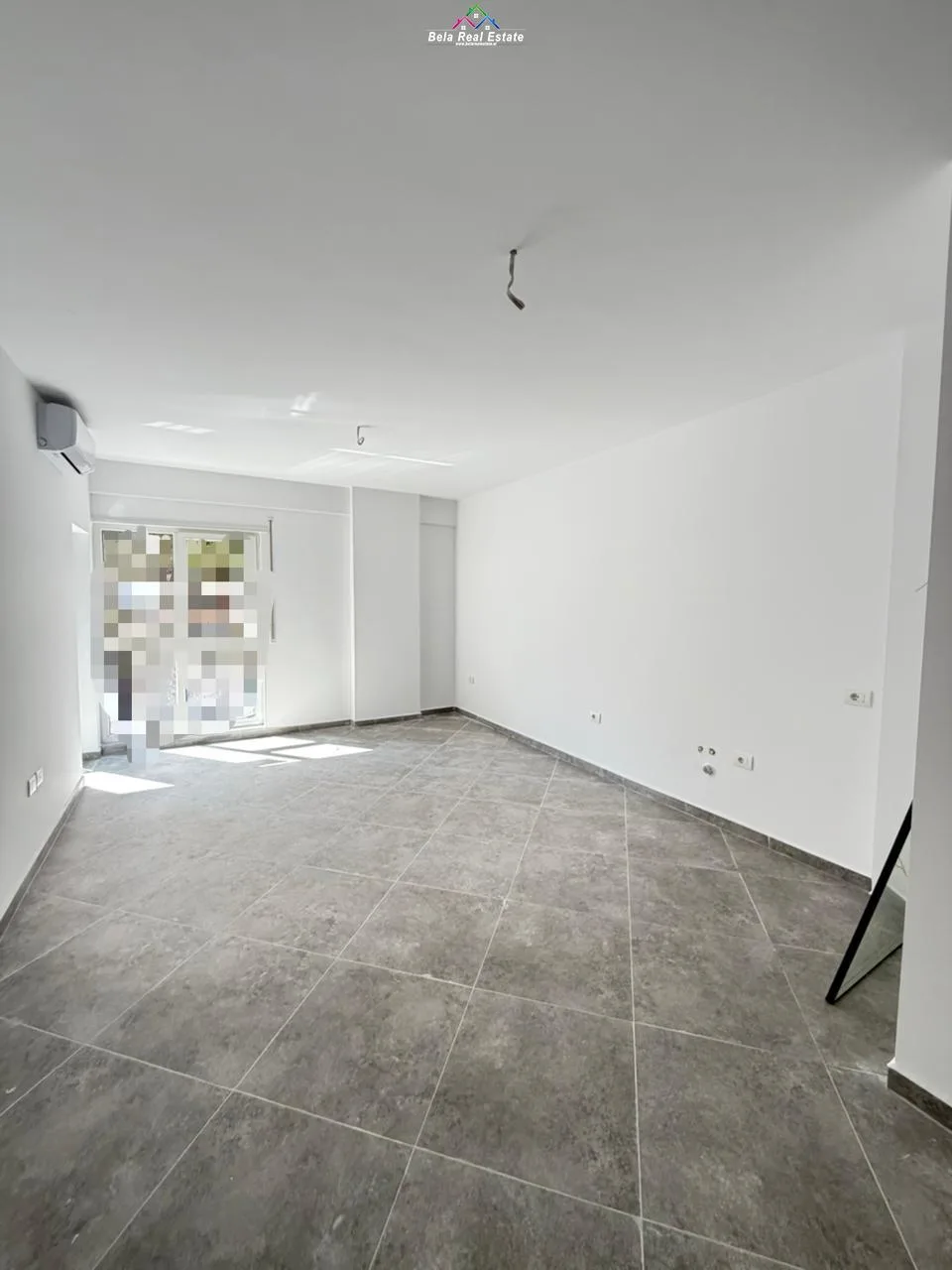 Zyre Me Qera 1+1 Tek 5 Maj (ID BZ2907) Tirane