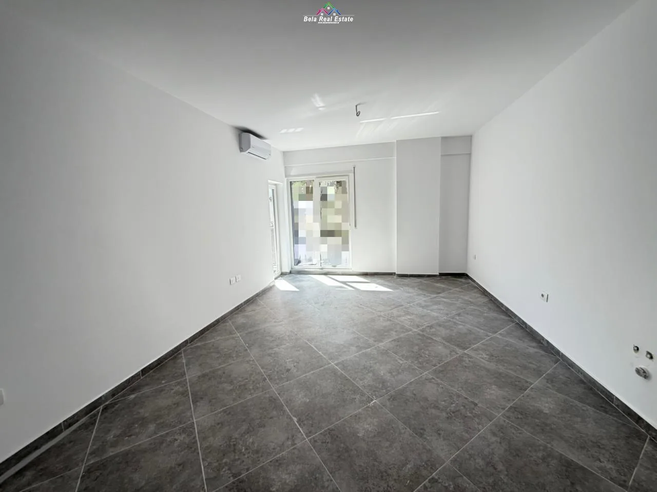 Zyre Me Qera 1+1 Tek 5 Maj (ID BZ2907) Tirane