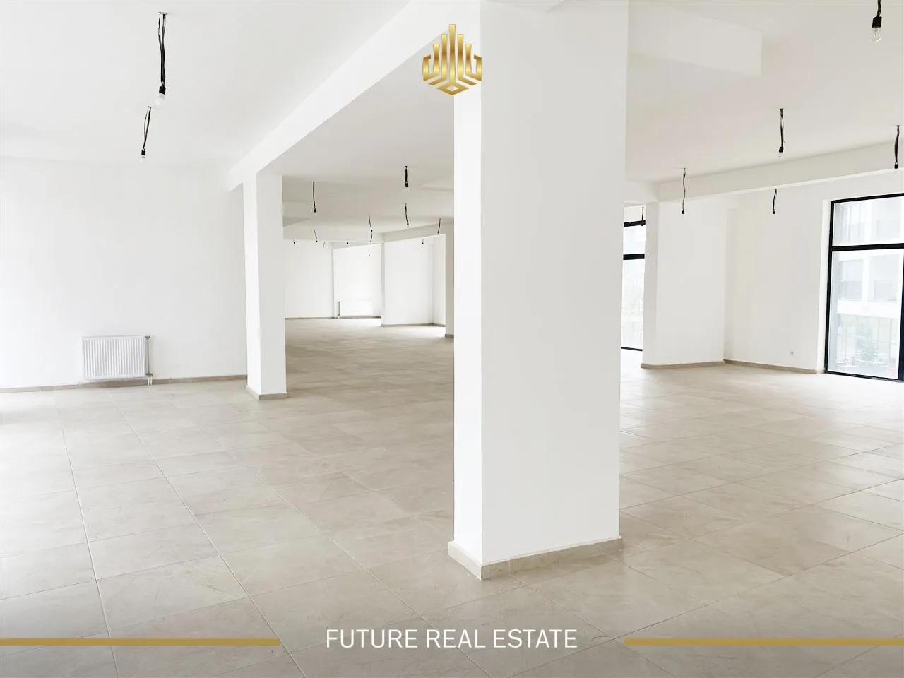 Lokal me QIRA/340m2