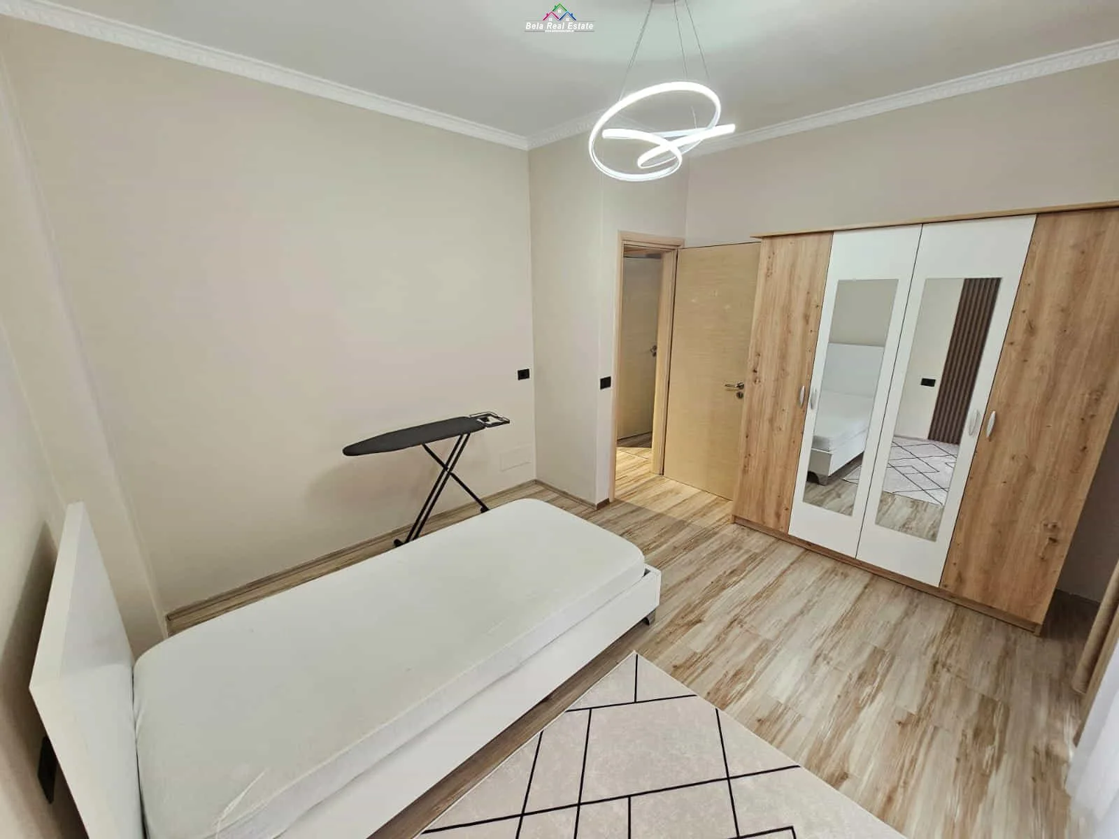 Apartament Me Qera 2+1 Tek Kodra E Diellit ( ID B2201467) Tirane
