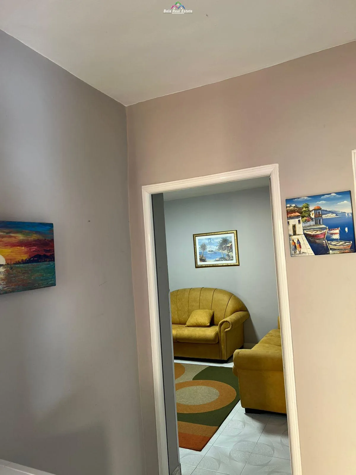 Apartamnent Me Qera 1+1 Ne Rrugen Ferit Xhajko (ID B21134) Tirane