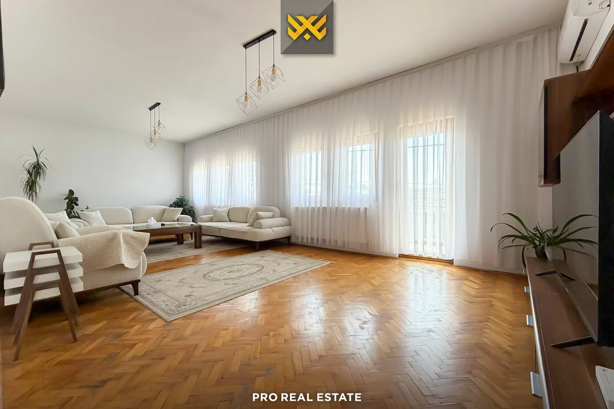 Shtëpi 600m² për #SHITJE në Bardhosh