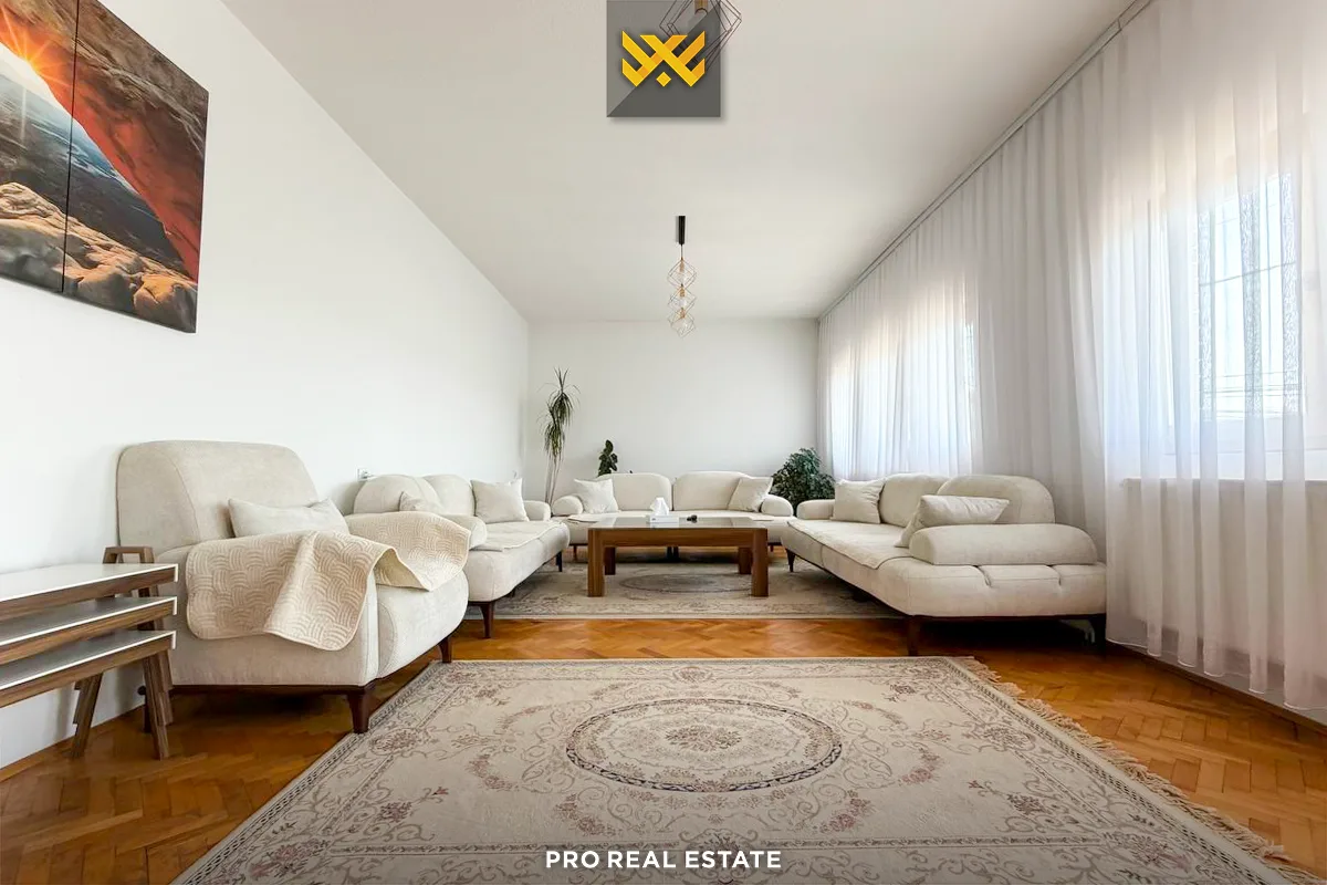 Shtëpi 600m² për #SHITJE në Bardhosh
