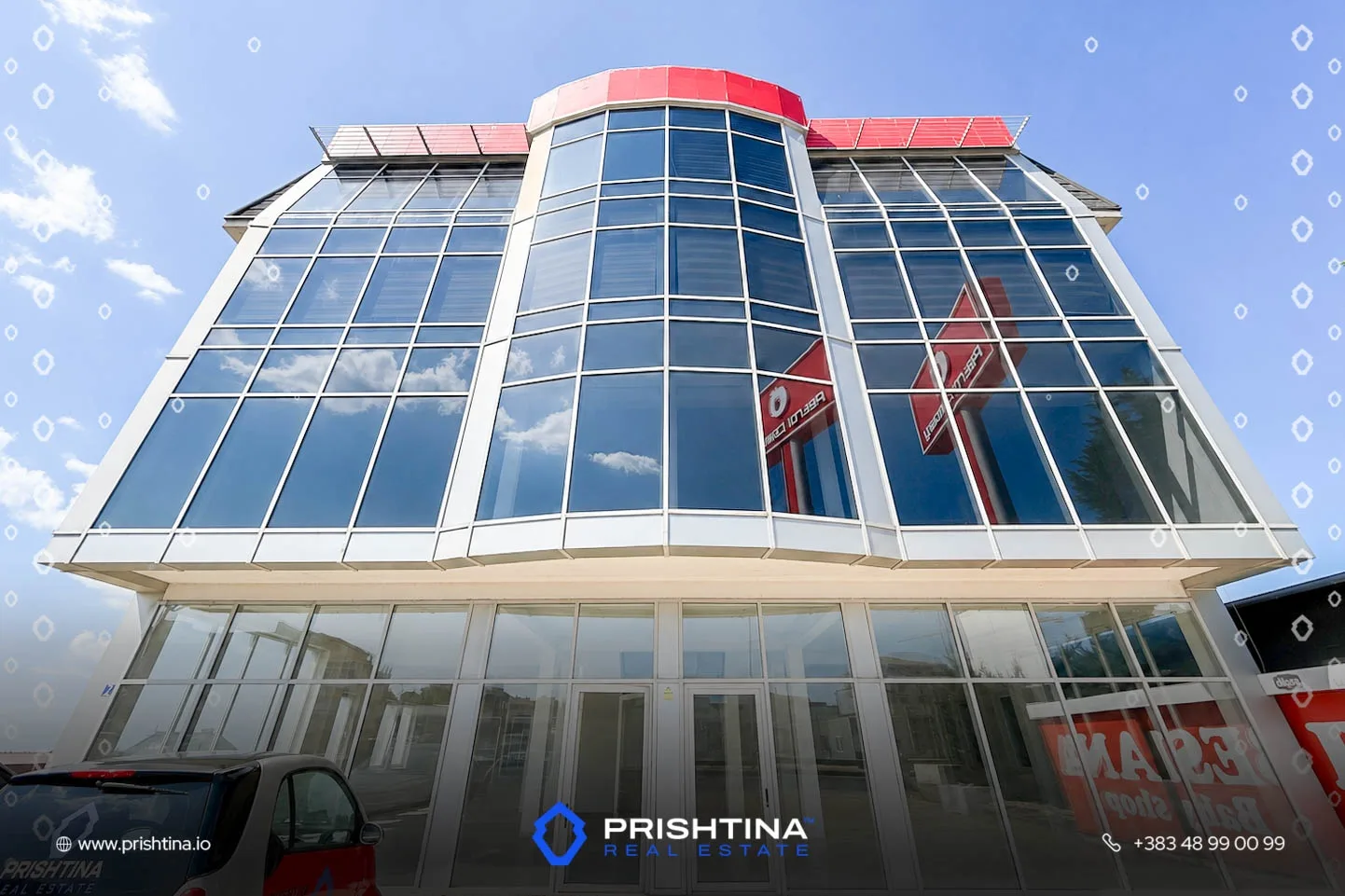Objekt me qira 550m² në Magjistralen Mitrovicë–Prishtinë