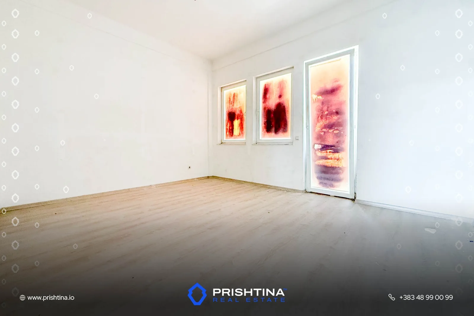 Objekt me qira 550m² në Magjistralen Mitrovicë–Prishtinë