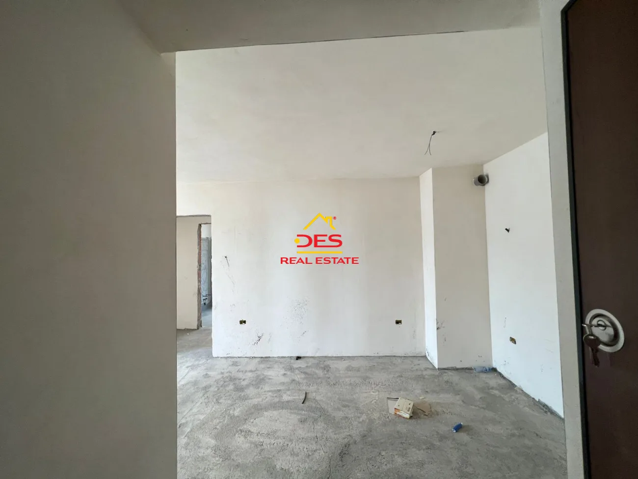 Shitet apartament 2+1 në kune ,shëngjin.