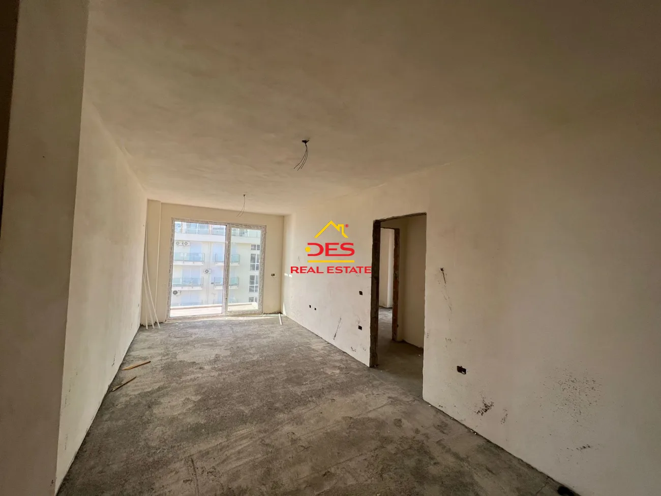 Shitet apartament 2+1 në kune ,shëngjin.