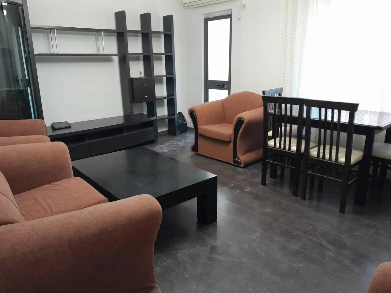 Apartament Me Qera 2+1 Ne Myslym Shyr (ID B221316) Tirane.