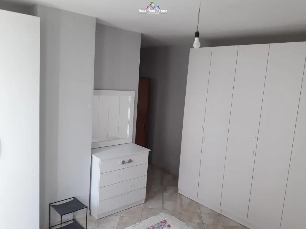 Apartament Me Qera 2+1+2 Prane Spitalit Amerikan 3 (ID B220892) Tirane