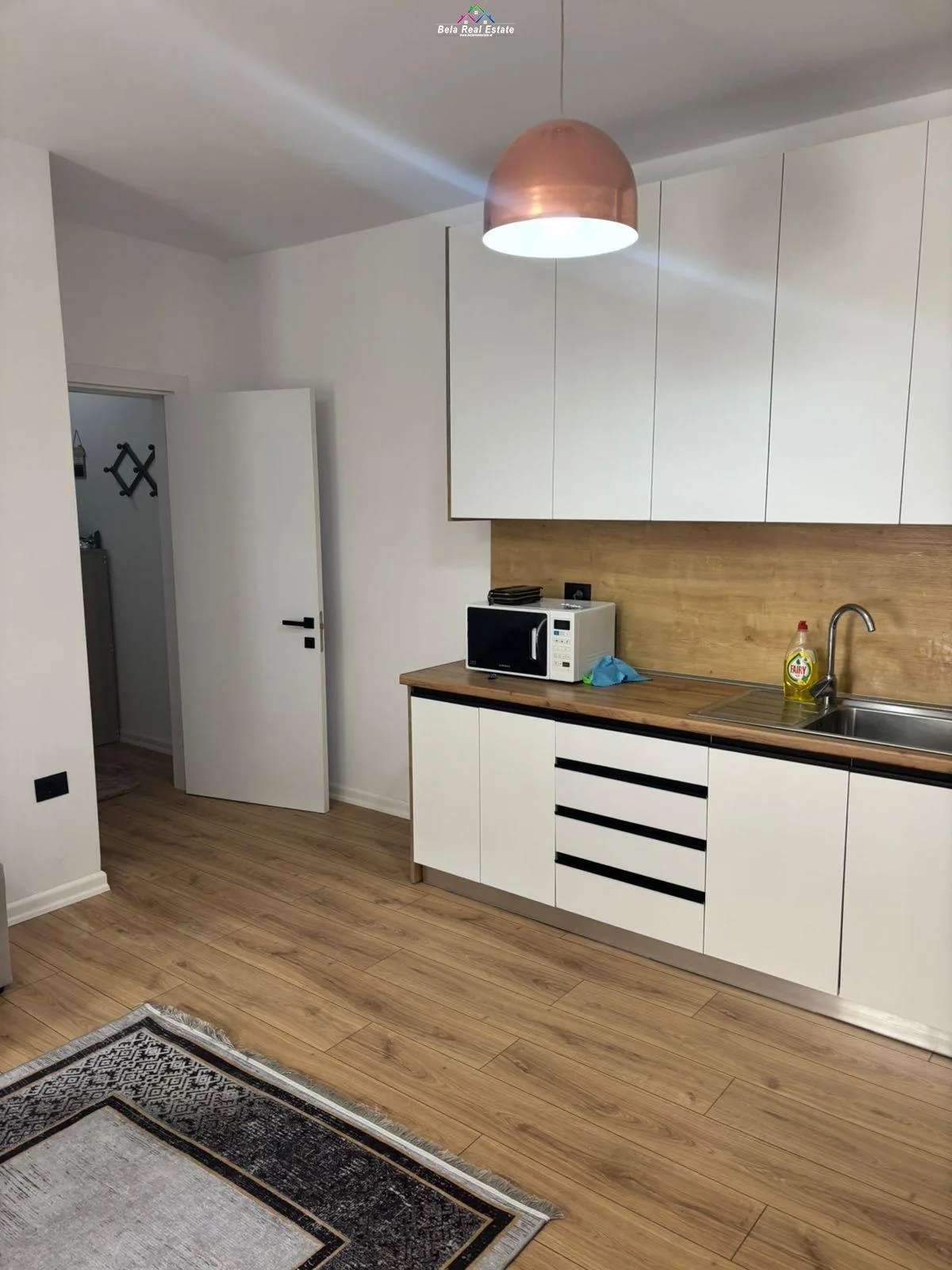 Apartament Me Qera 2+1+2 Tek 21 Dhjetori (ID B2201804) Tirane