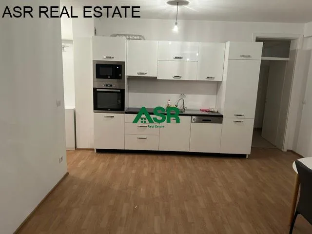 #ID:4503 Banesë 102m2 me #qira në lagjen Mati 1