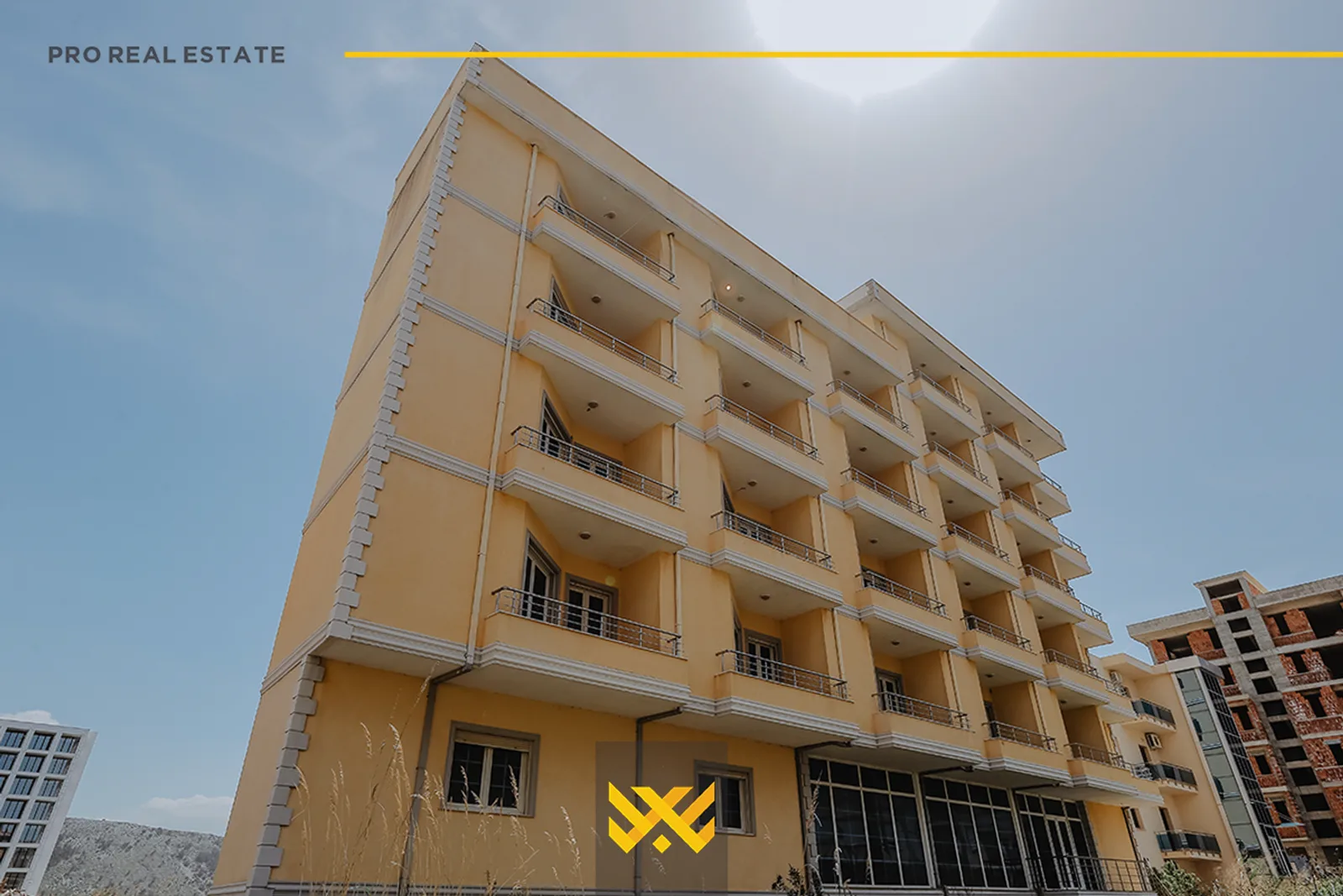 Objekt – Hotel 3000m² me #QIRA në Shëngjin – Lezhë.