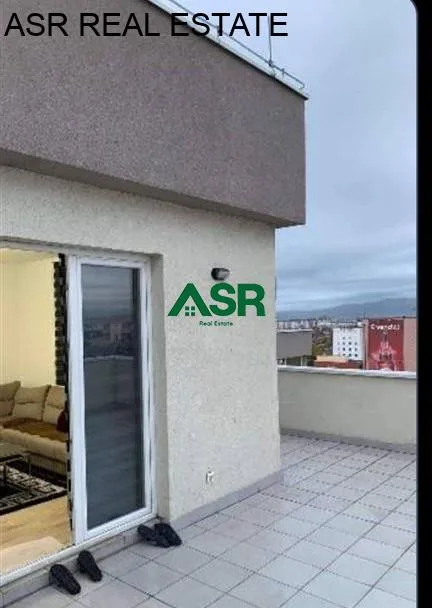 Shitet banesa penthouse ne Fushe Kosove