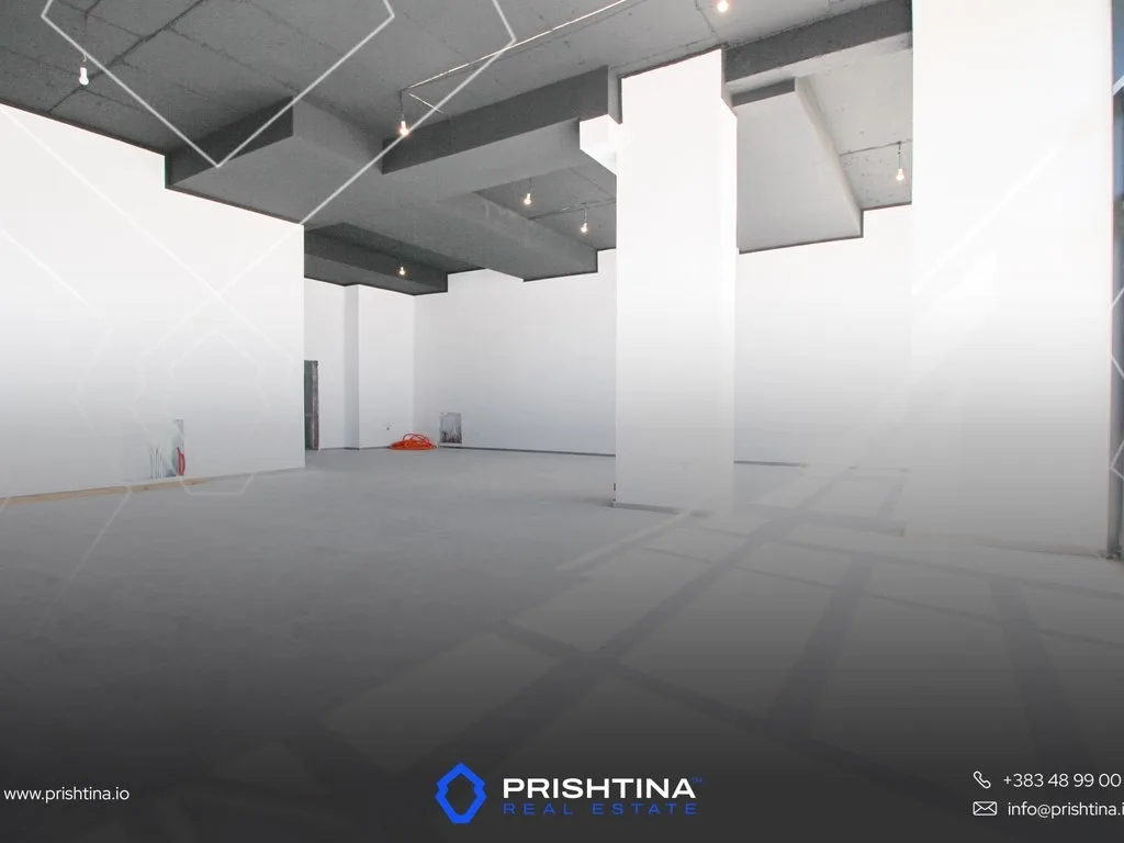 Lokal me qira 150m2 në Ndue Përlleshi