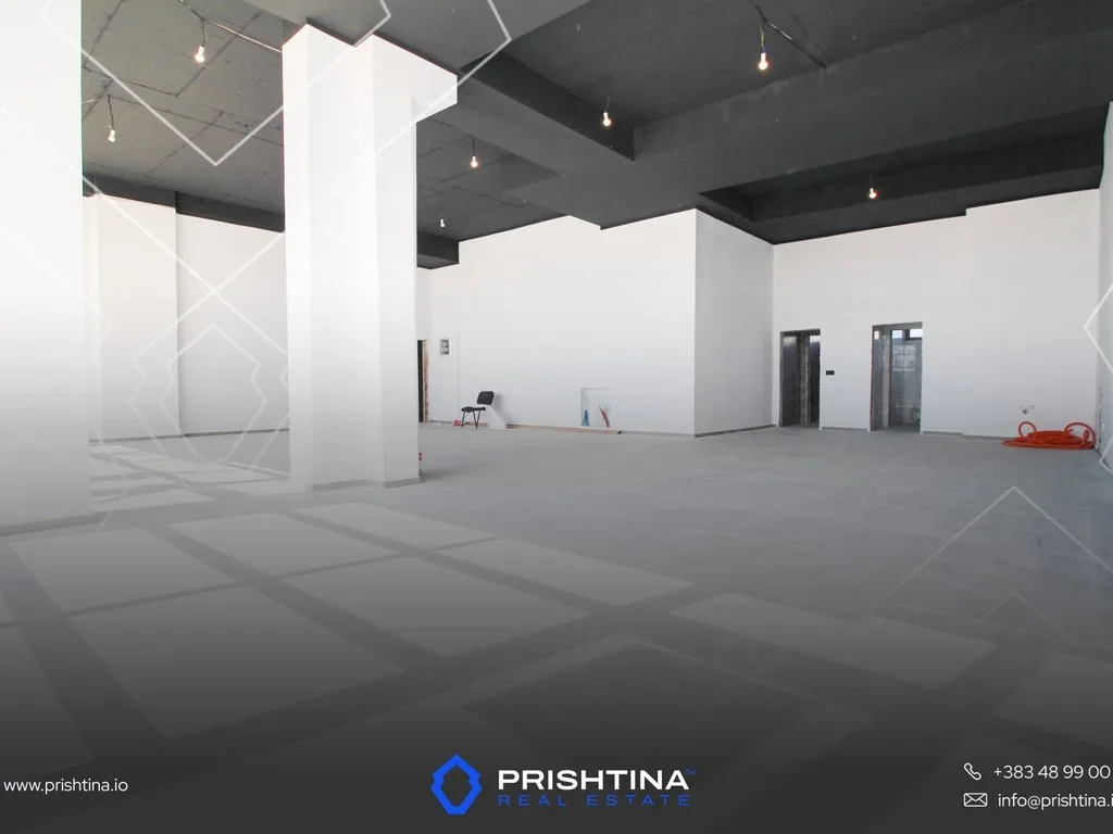 Lokal me qira 150m2 në Ndue Përlleshi