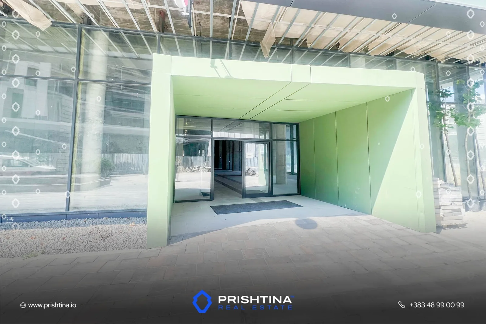 Objekt me qira 3400m² në Pejton