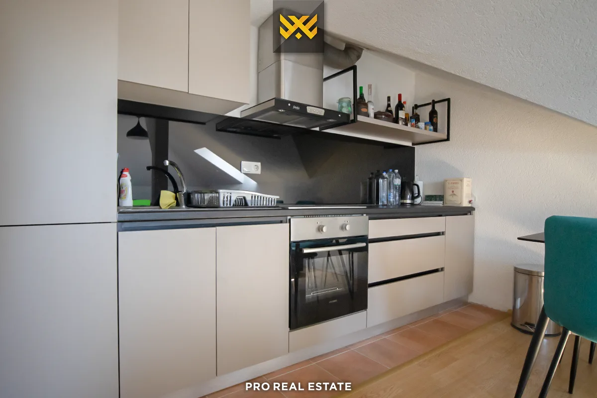 Banesë 53.86m² për #SHITJE te Qendra e Vjetër.