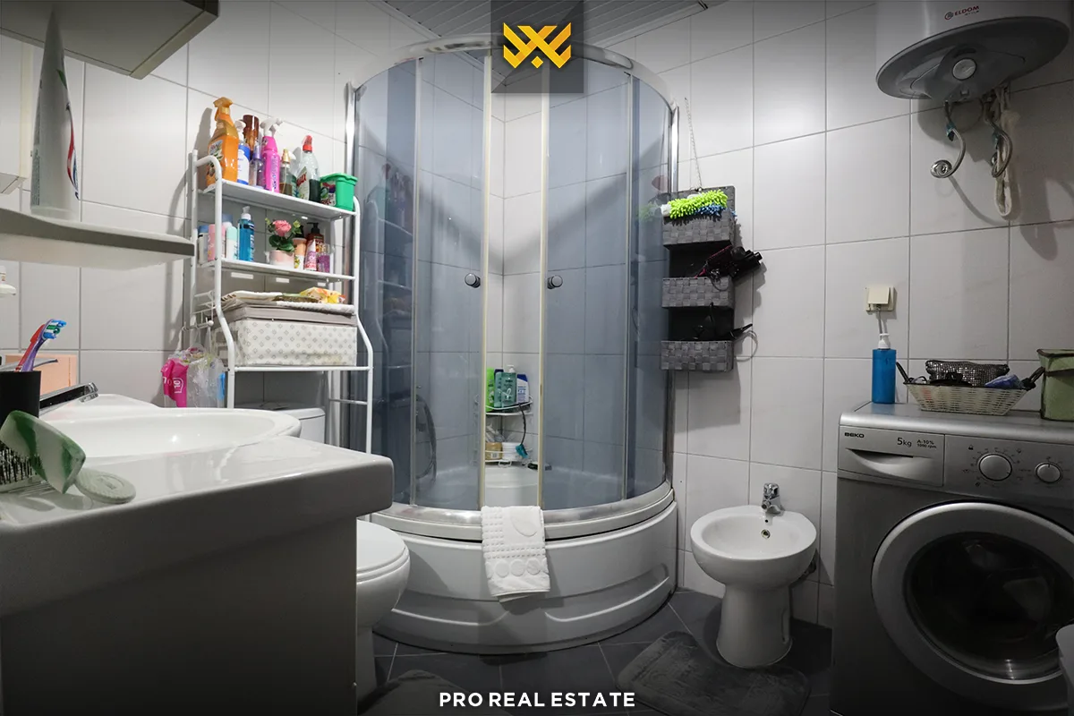 Banesë 94m² për #SHITJE në Dardani.