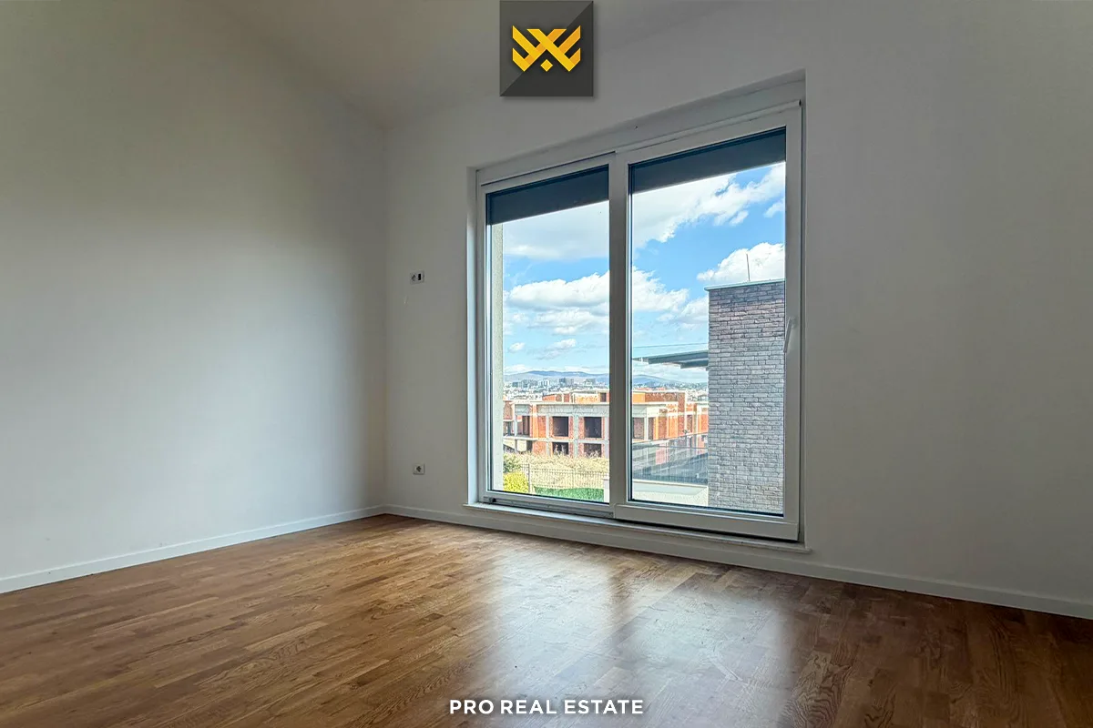 Shtëpi 352m² për #SHITJE në Lagjen Priam Village