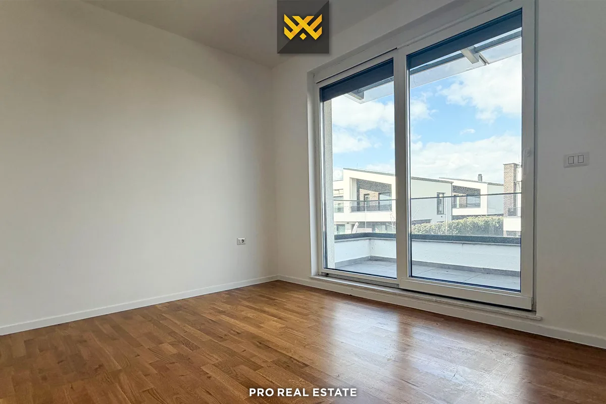 Shtëpi 352m² për #SHITJE në Lagjen Priam Village