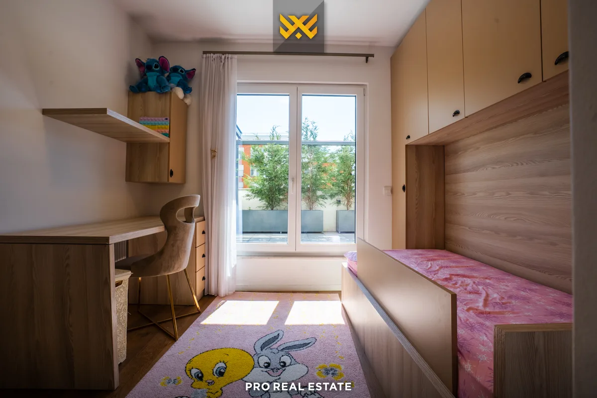 Banesë - Penthouse 113m² + 125m² për #SHITJE në Lagjen e Muhaxherëve