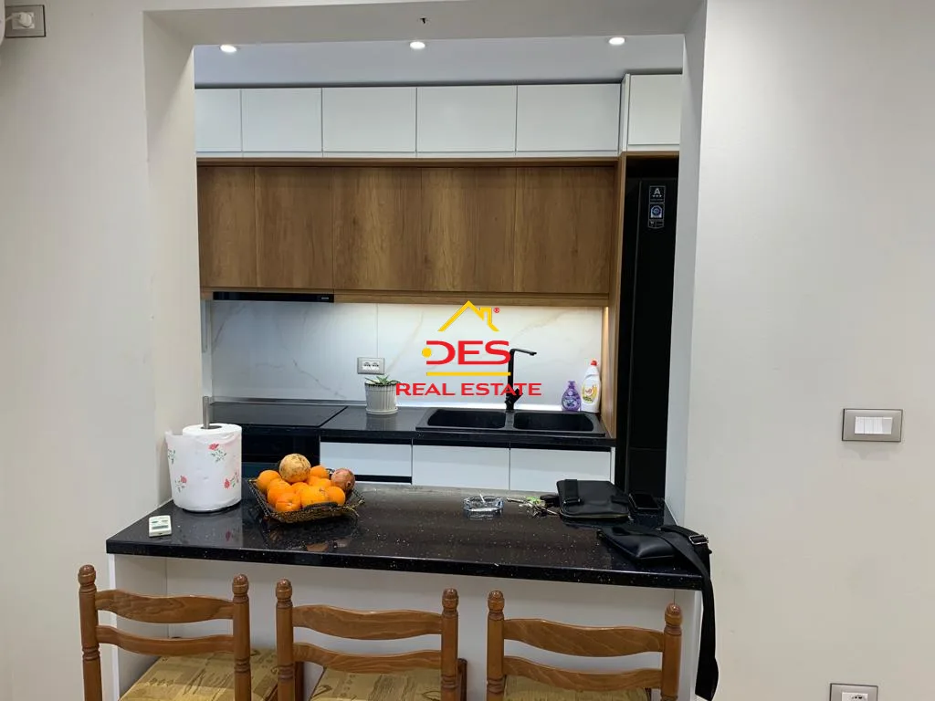 Jepet me qira apartament 1+1 i mobiluar, elbasan.