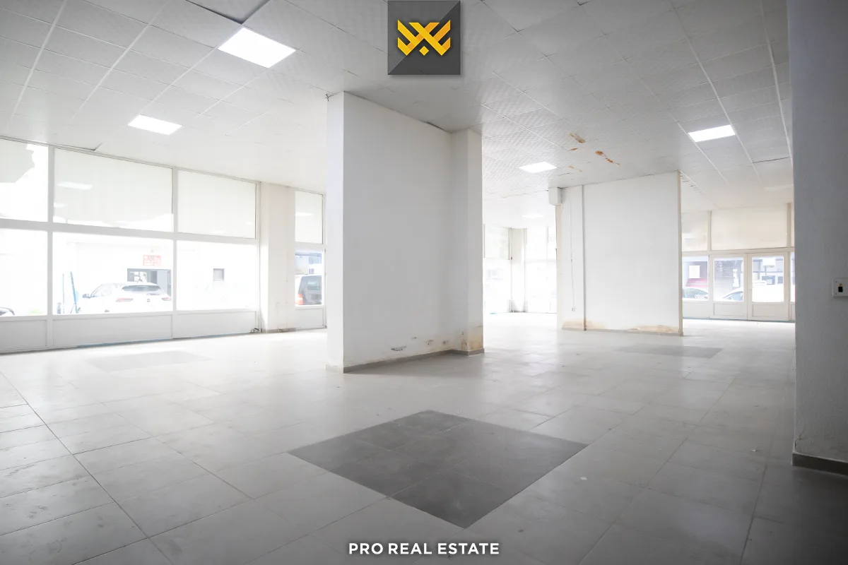 Lokal 200m² me #QIRA në Fushë Kosovë