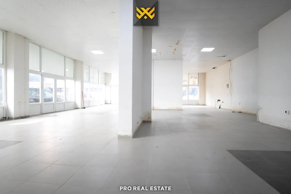 Lokal 200m² me #QIRA në Fushë Kosovë