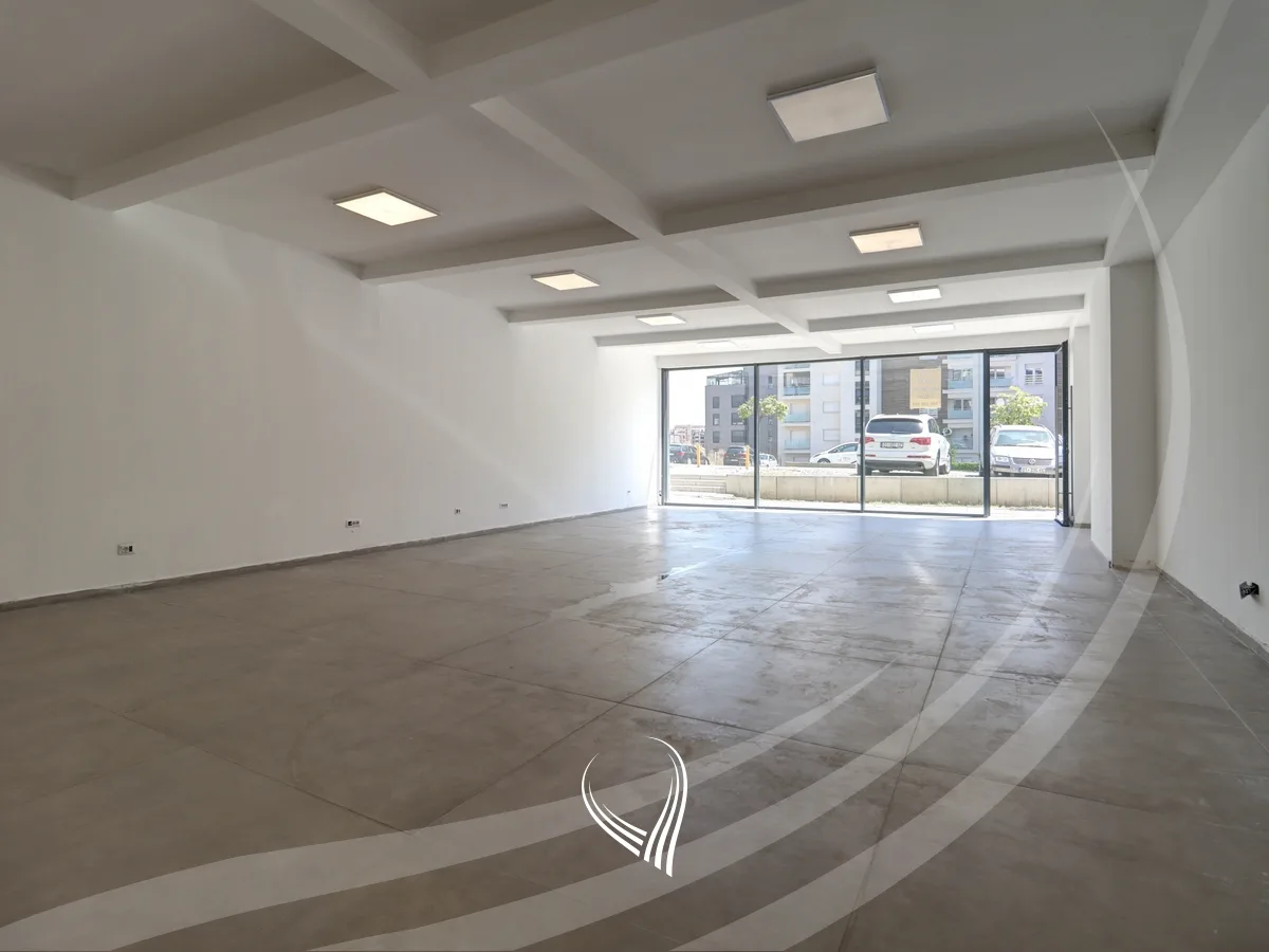 Lokal 142m2 me qira në lagjen Arbëria – Dragodan