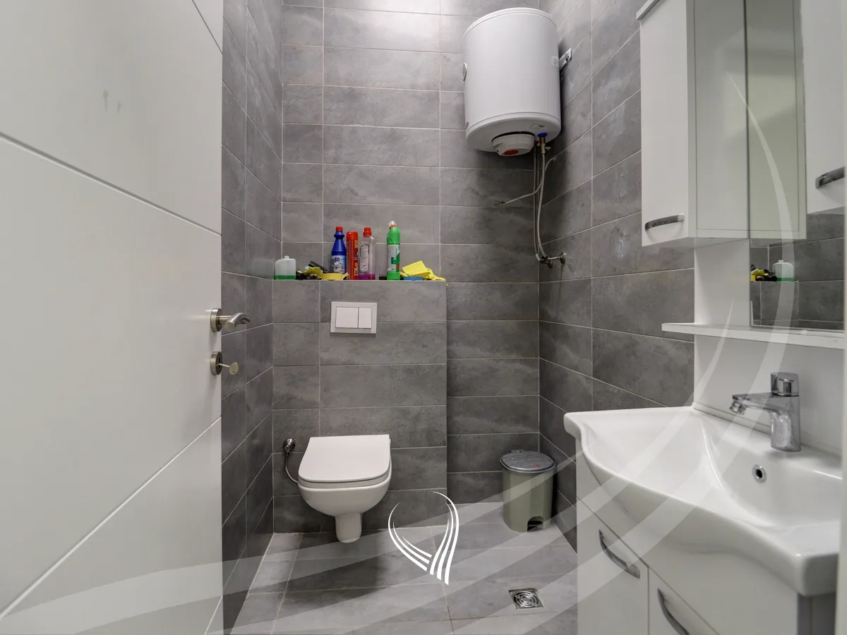 Lokal 142m2 me qira në lagjen Arbëria – Dragodan