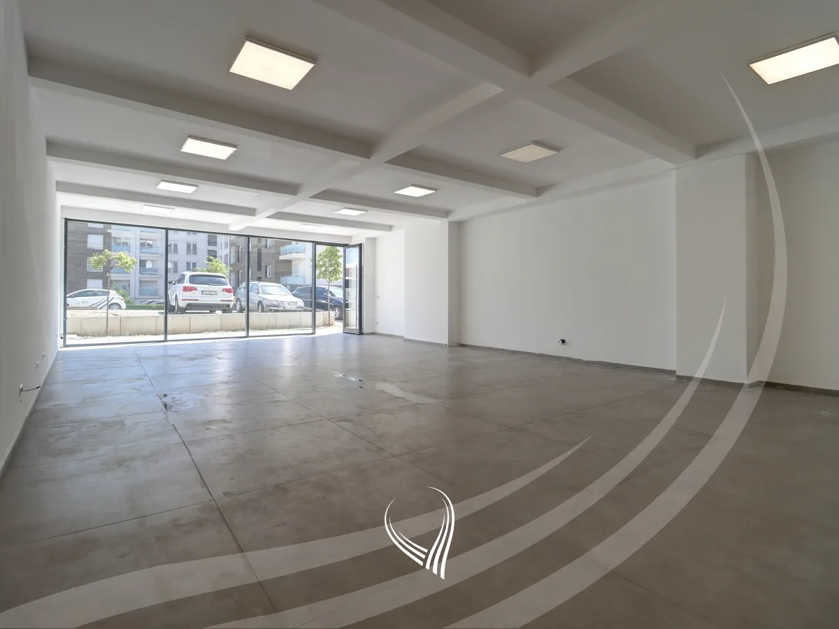 Lokal 142m2 me qira në lagjen Arbëria – Dragodan
