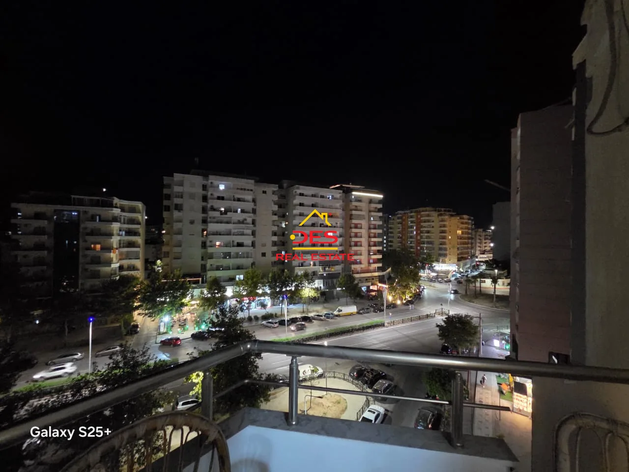 JEPET ME QIRA APARTAMENT 2+1+2 PRANË PORTIT ,VLORË 📍 Te Ish- Karburant Vola