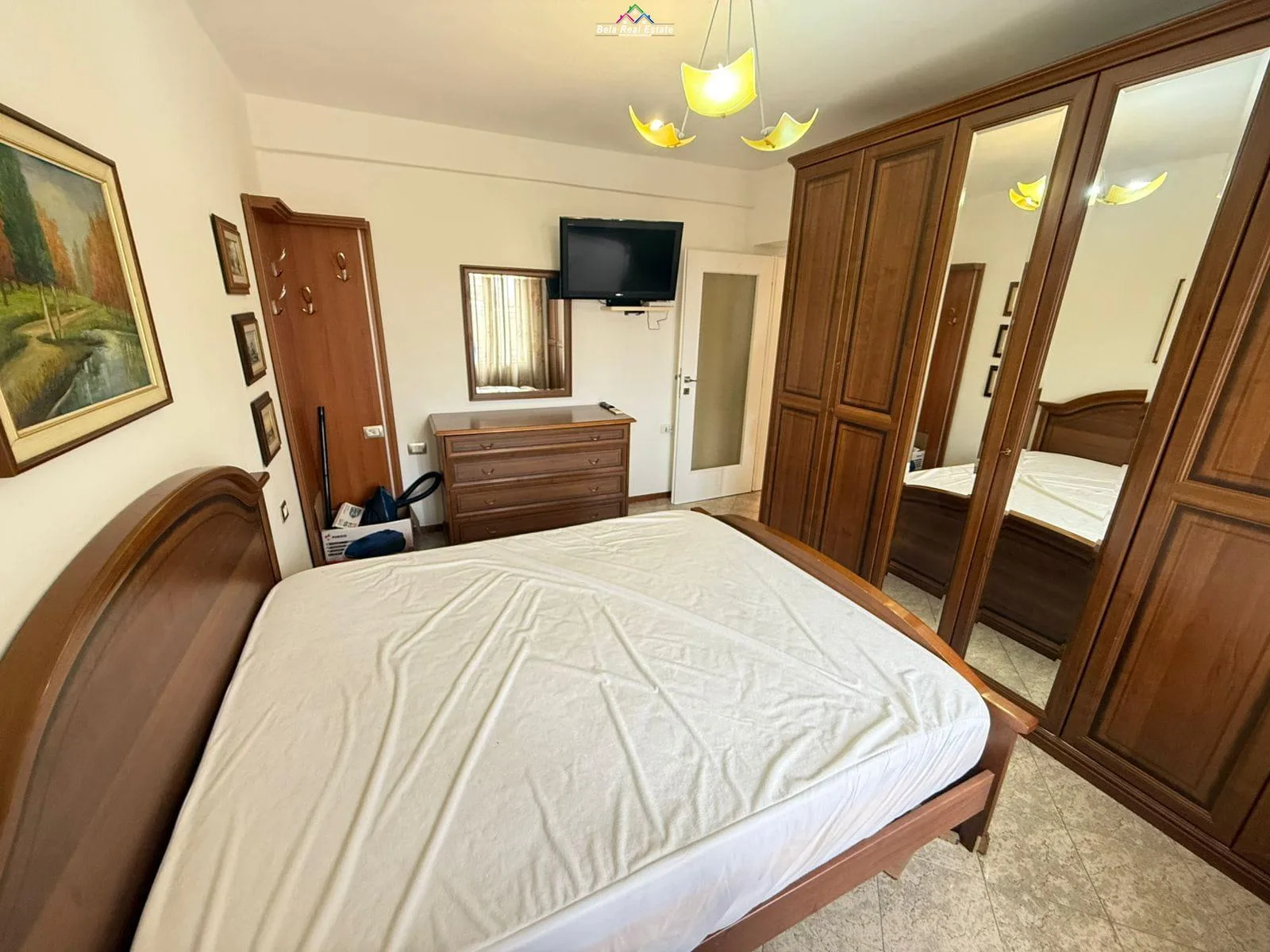 Apartament Me Qera 2+1 Tek Rruga e Dibres ( ID B221413) Tirane