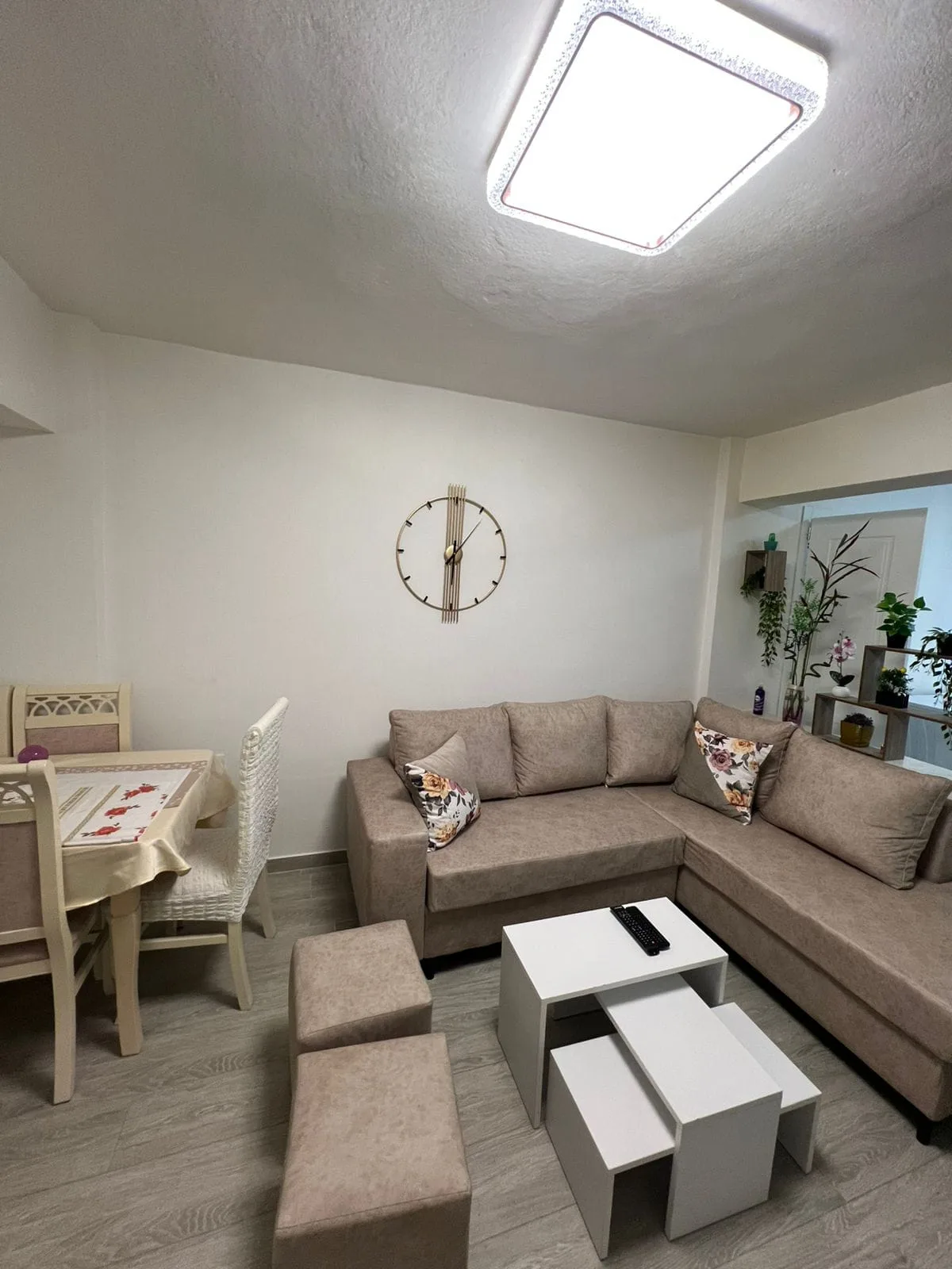 Vile Me Qera 2+1 Tek Zogu I Zi (ID BV22421) Tirane